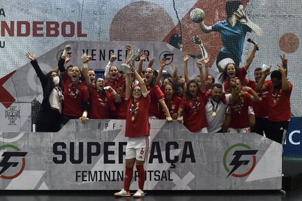 Benfica x Nunlvares - Supertaa Futsal Feminino 2021 - Final