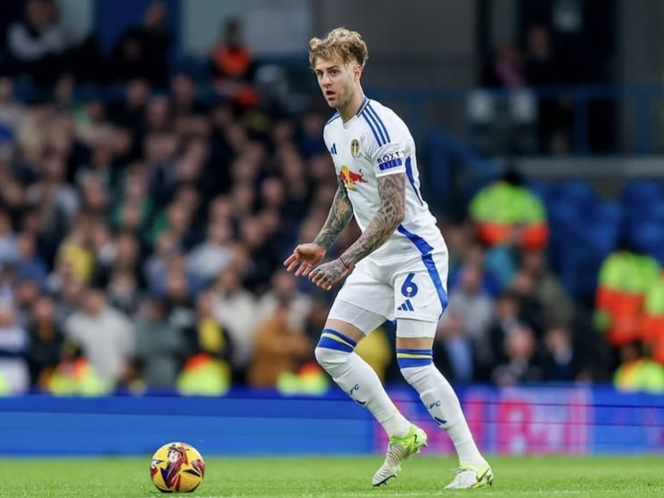 Joe Rodon (WAL)