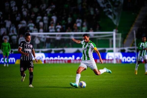 Juventude se impuso al Corinthians
