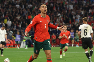 Cristiano Ronaldo Agranda Su Leyenda 