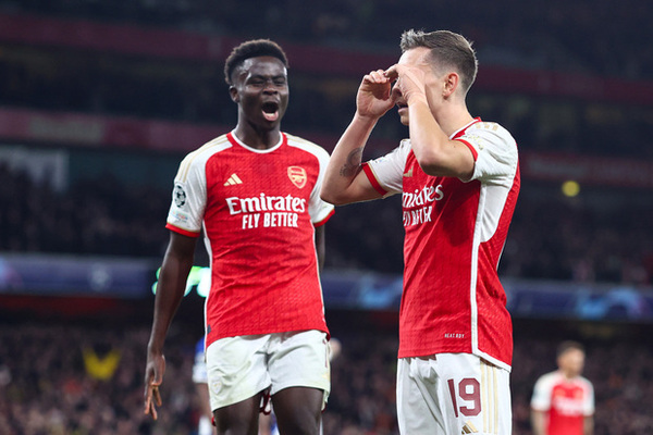 Arsenal derrot FC Porto en la tanta de penaltis