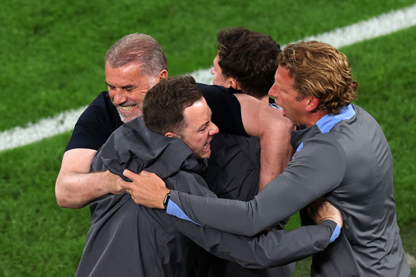 Postecoglou: Espero que este logro cree la ambicin de querer ms