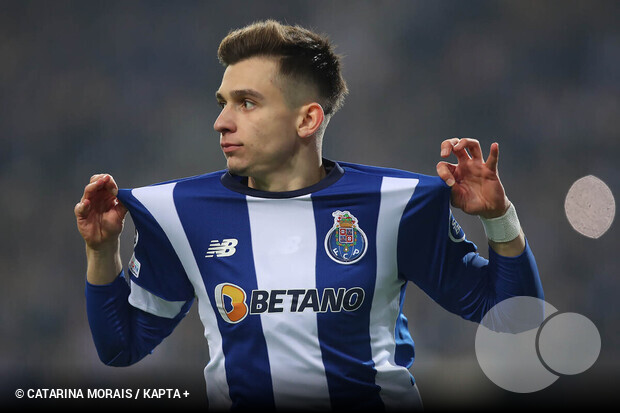 FC Porto derrot Shakhtar Donetsk
