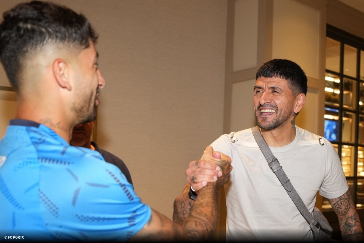 <i>El Comandante</i> de regreso: Lucho es una fuerte opcin para integrar el equipo tcnico de Farioli en FC Porto